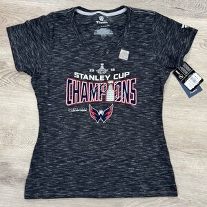 BNWT Women’s 2018 Stanley Cup Washington Capitals T-Shirt